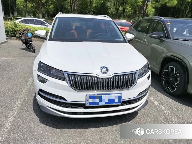 Skoda Krok 2023 Белый из Китая, фото 5