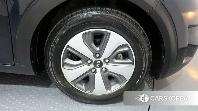 Kia Niro id 3464790 из Кореи 15