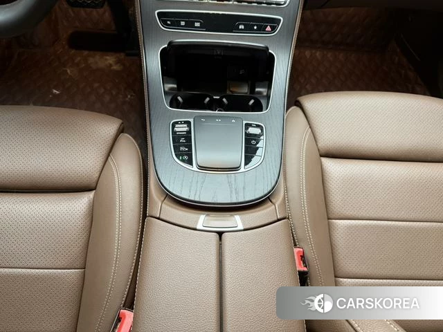 Mercedes-Benz E-class id 4256635 из Китая 13