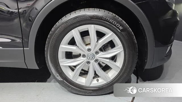 Volkswagen Tiguan second Generation id 3708838 из Кореи 15