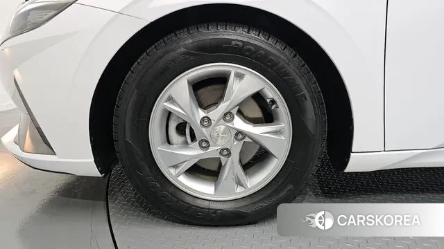 Hyundai Avante (CN7) id 2901057 из Кореи 15