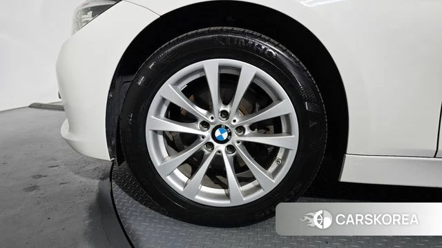 BMW 3 Series (F30) id 4595862 из Кореи 15