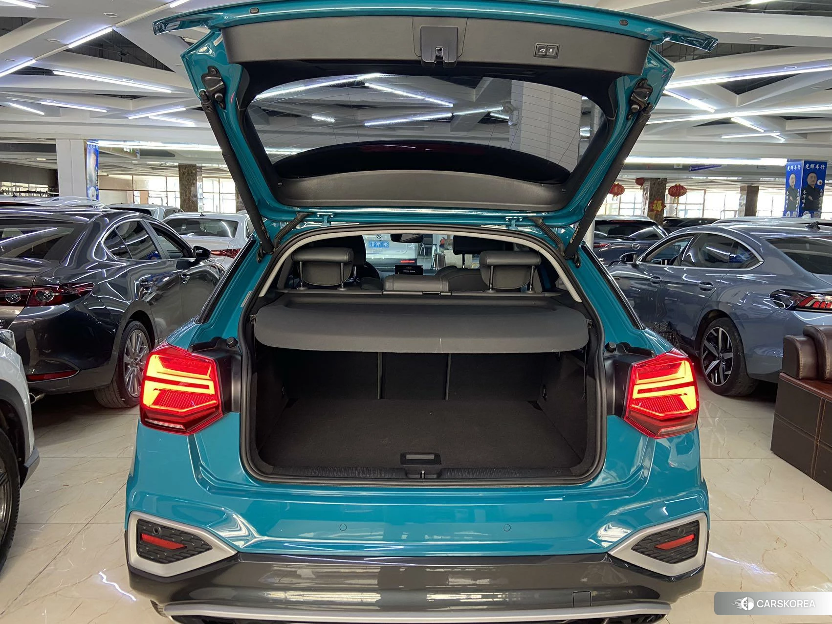 Audi Q2L id 4512839 из Китая 22