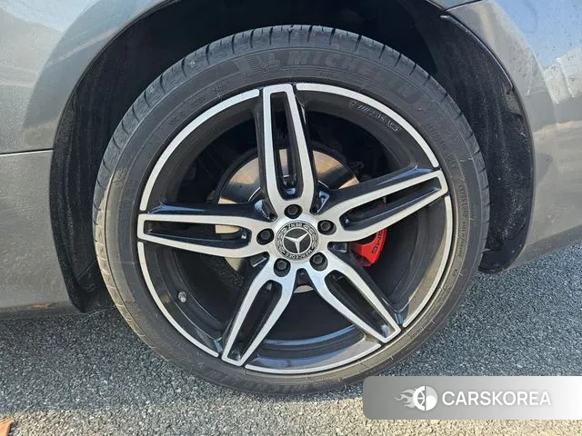 Mercedes-Benz E-Class W213 id 3772986 из Кореи 8