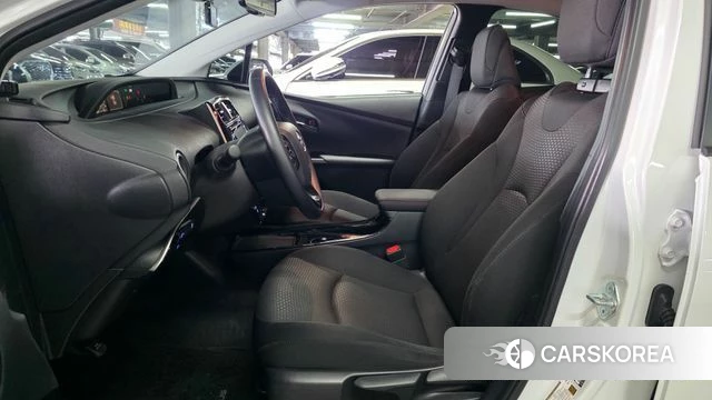 Toyota Prius 4th Generation id 4688450 из Кореи 15