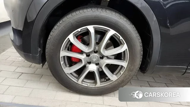 Maserati Levante id 3588137 из Кореи 15