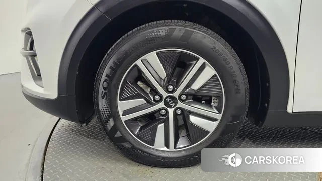 Kia The New Niro id 2991005 из Кореи 15