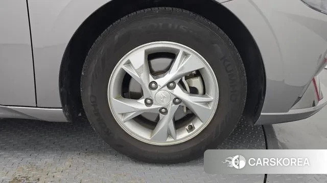 Hyundai Avante (CN7) id 3033360 из Кореи 15