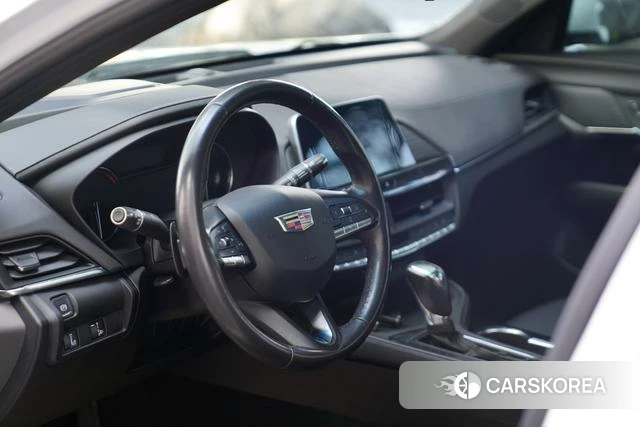 Cadillac CT4 id 4217499 из Китая 14