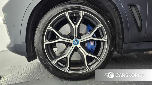BMW X5 (G05) id 4613963 из Кореи 28