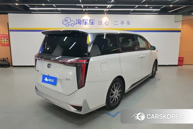 GAC Trumpchi Trumpchi E9 PHEV id 4209863 из Китая 12