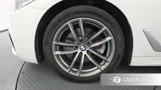 BMW 5 Series (G30) id 4873651 из Кореи 15