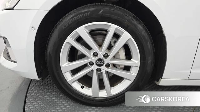 Audi A6 (C8) id 4400903 из Кореи 28