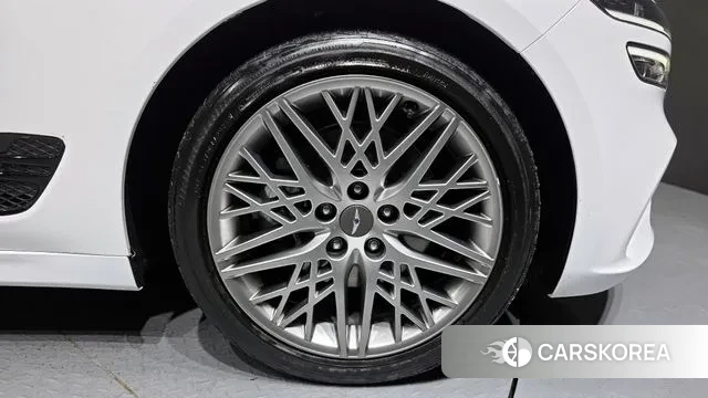 Genesis The New G70 id 3581877 из Кореи 15