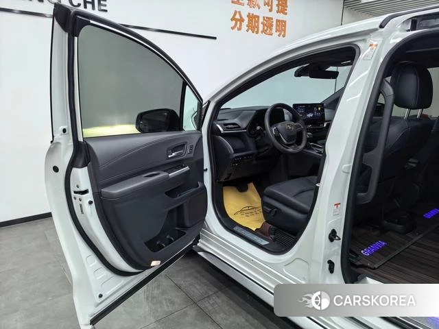 Toyota Grevia id 4257548 из Китая 18