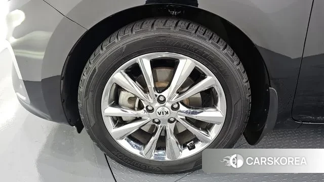 Kia The New Carnival id 3308115 из Кореи 15