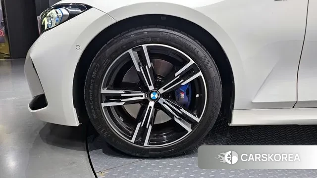 BMW 3 Series (G20) id 3410577 из Кореи 15