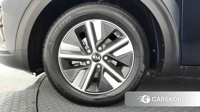 Kia The New Niro id 3828749 из Кореи 15