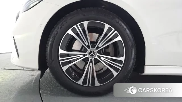 Mercedes-Benz E-Class W214 id 3734196 из Кореи 15