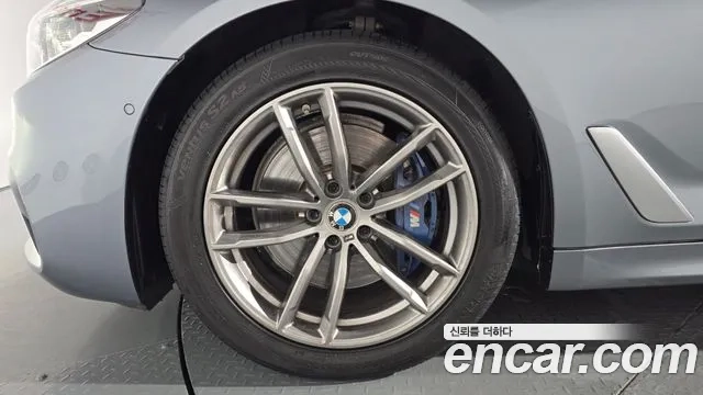 BMW 5 Series (G30) id 2903209 из Кореи 15