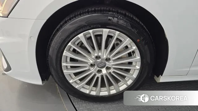 Audi A6 (C8) id 3789165 из Кореи 15