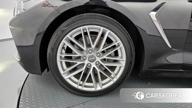 Genesis G70 id 3893749 из Кореи 16