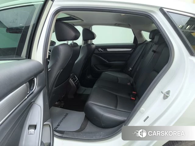 Honda Accord id 4271089 из Китая 15