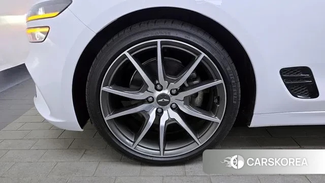 Genesis The New G70 id 3591380 из Кореи 15