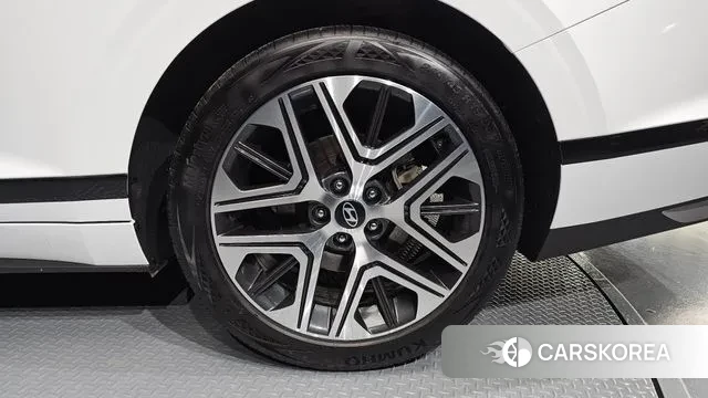 Hyundai Grandeur (GN7) id 3534028 из Кореи 15