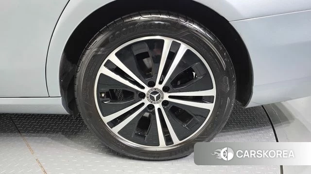 Mercedes-Benz E-Class W213 id 4646649 из Кореи 26