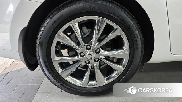 Kia The New Carnival id 4530363 из Кореи 27