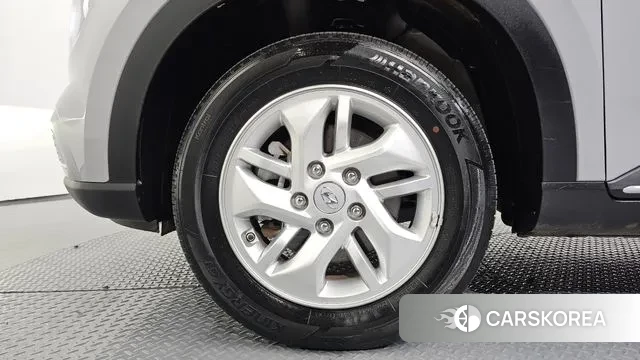 Hyundai Venue id 3507564 из Кореи 15