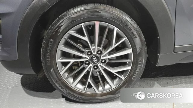 Hyundai All New Tucson id 4447789 из Кореи 27