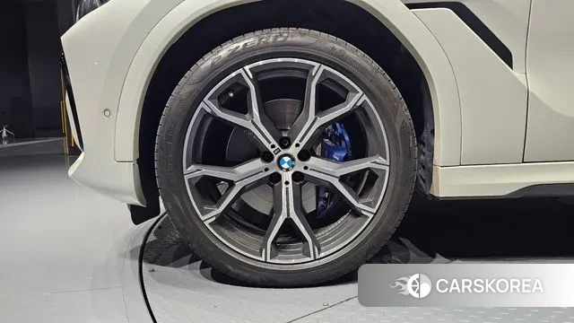 BMW X6 (G06) id 3367381 из Кореи 15