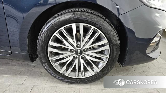 Kia K7 Premier Hybrid id 3819952 из Кореи 15