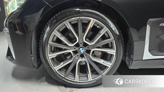 BMW 7 Series (G11) id 4542724 из Кореи 26