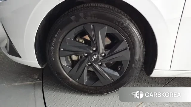 Hyundai Avante (CN7) id 3615722 из Кореи 15