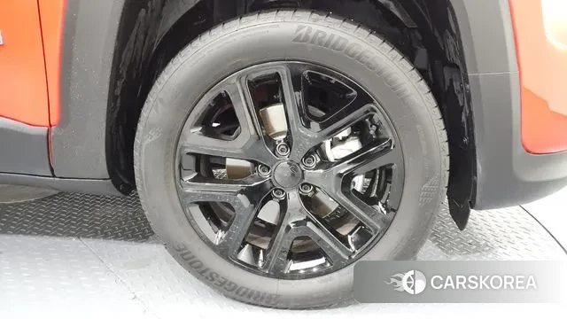 Jeep Renegade id 3231278 из Кореи 15