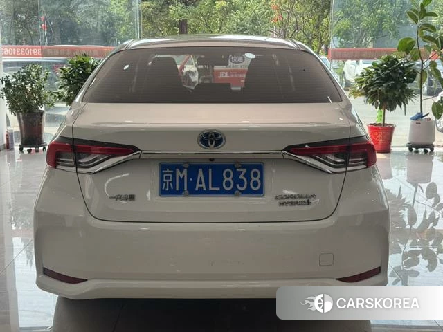 Toyota Corolla 2023 Белый из Китая, фото 5