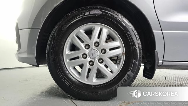 Hyundai The New Grand Starex id 4873344 из Кореи 25
