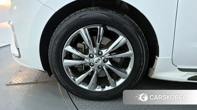 Kia The New Carnival id 3773217 из Кореи 15