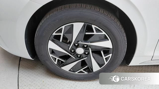 Hyundai The New Grandeur IG Hybrid id 4697246 из Кореи 30