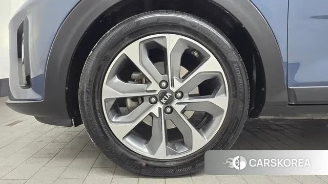 Kia Stonic id 3641850 из Кореи 15