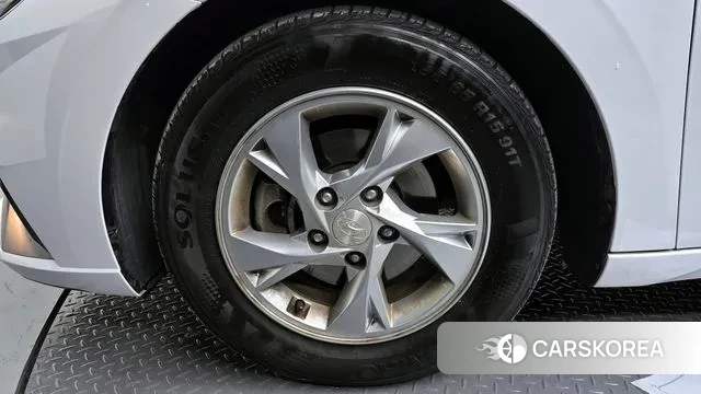 Hyundai Avante (CN7) id 3028588 из Кореи 15