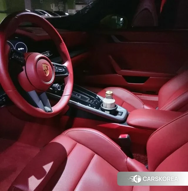 Porsche 911(992) 2020 Желтый из Кореи, фото 5