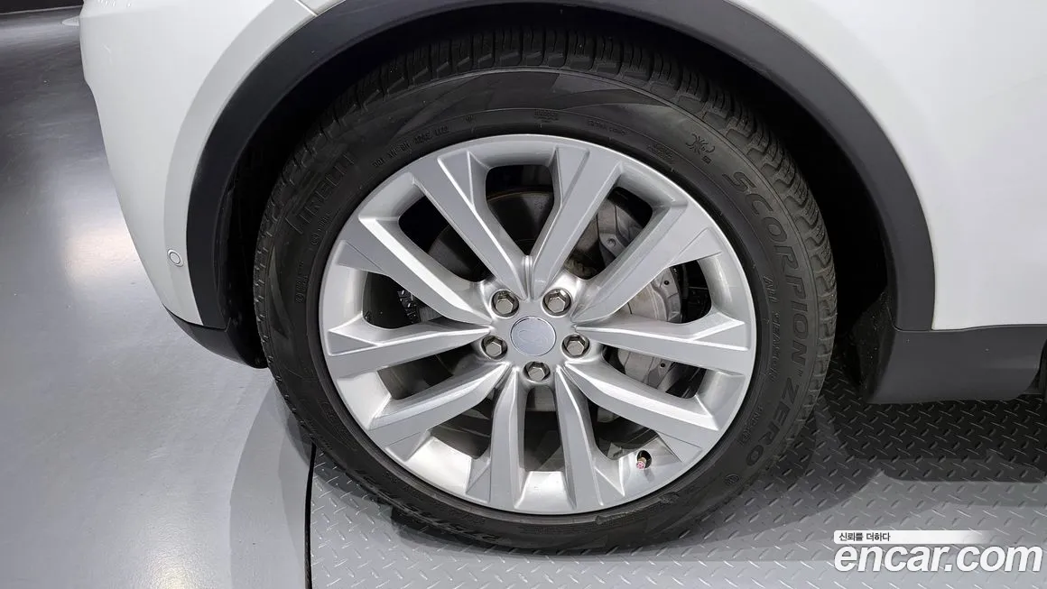 Land Rover Discovery 5 id 2122247 из Кореи 15