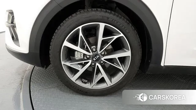 Kia The New Niro id 3329845 из Кореи 15