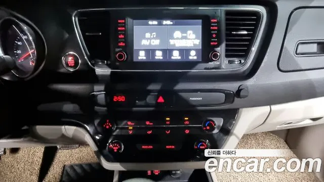 Kia All New Carnival id 2656795 из Кореи 15