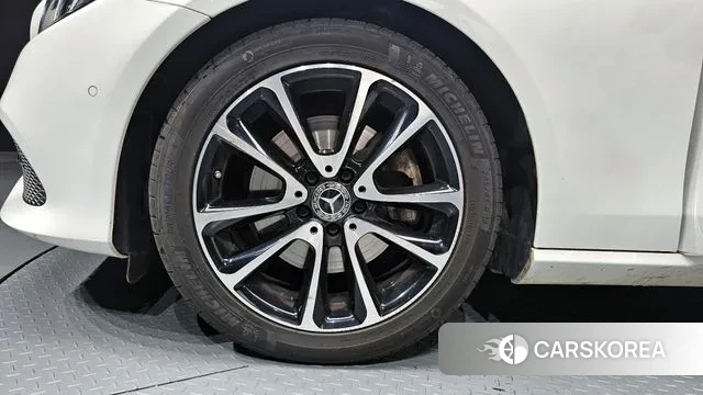 Mercedes-Benz E-Class W213 id 3220099 из Кореи 15