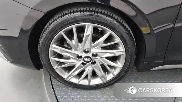 Hyundai The New Grandeur IG id 3344472 из Кореи 15